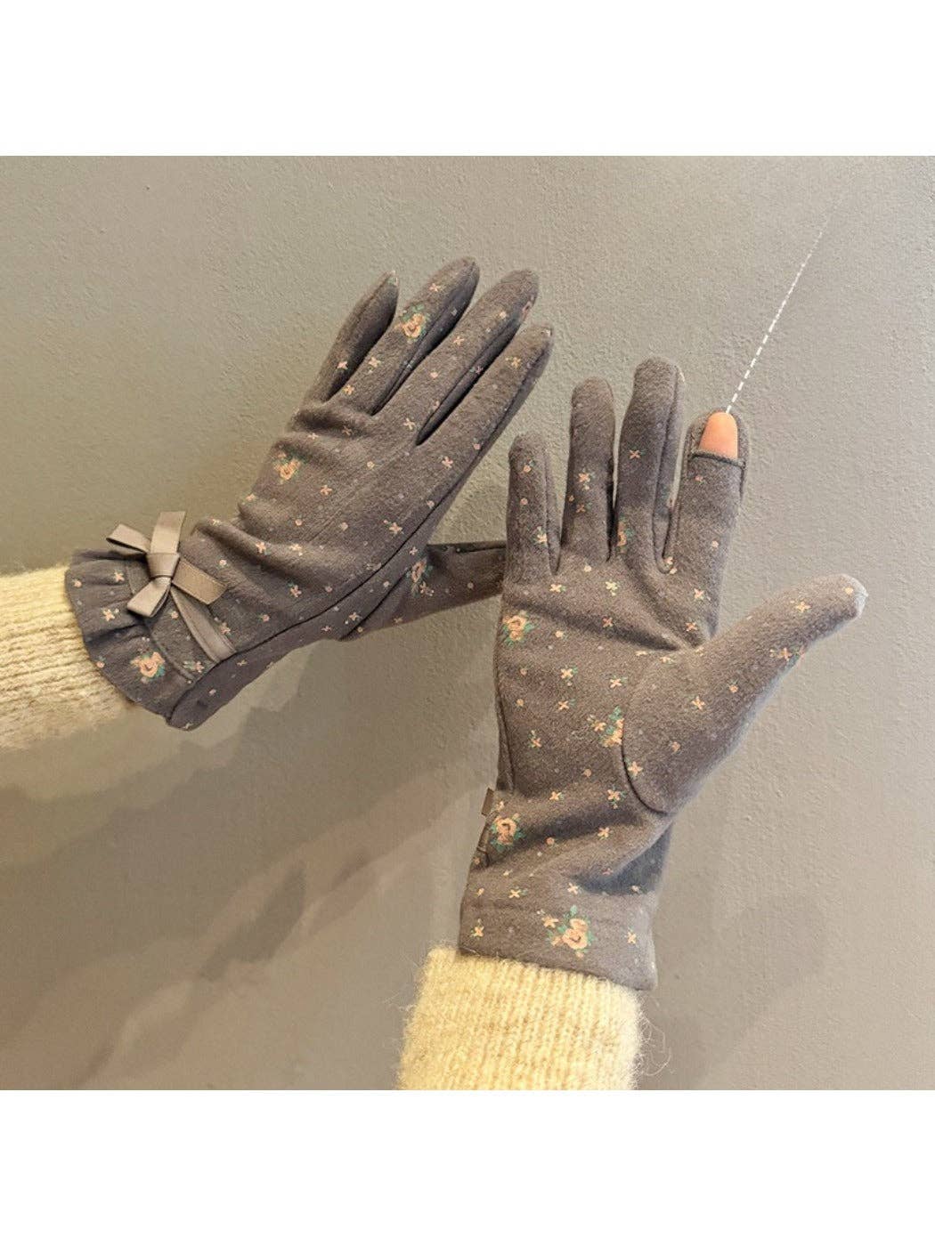 Funkyrel® Atzbranding Limited - Wholesale Gloves - Women's - Gloving – Women's Touchscreen Gloves with Bow Accent9