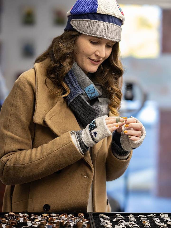 Camisola reciclada misturada Adulto Newsboy FAVORITOS DA EQUIPA! por atacado de Jax Upcycled