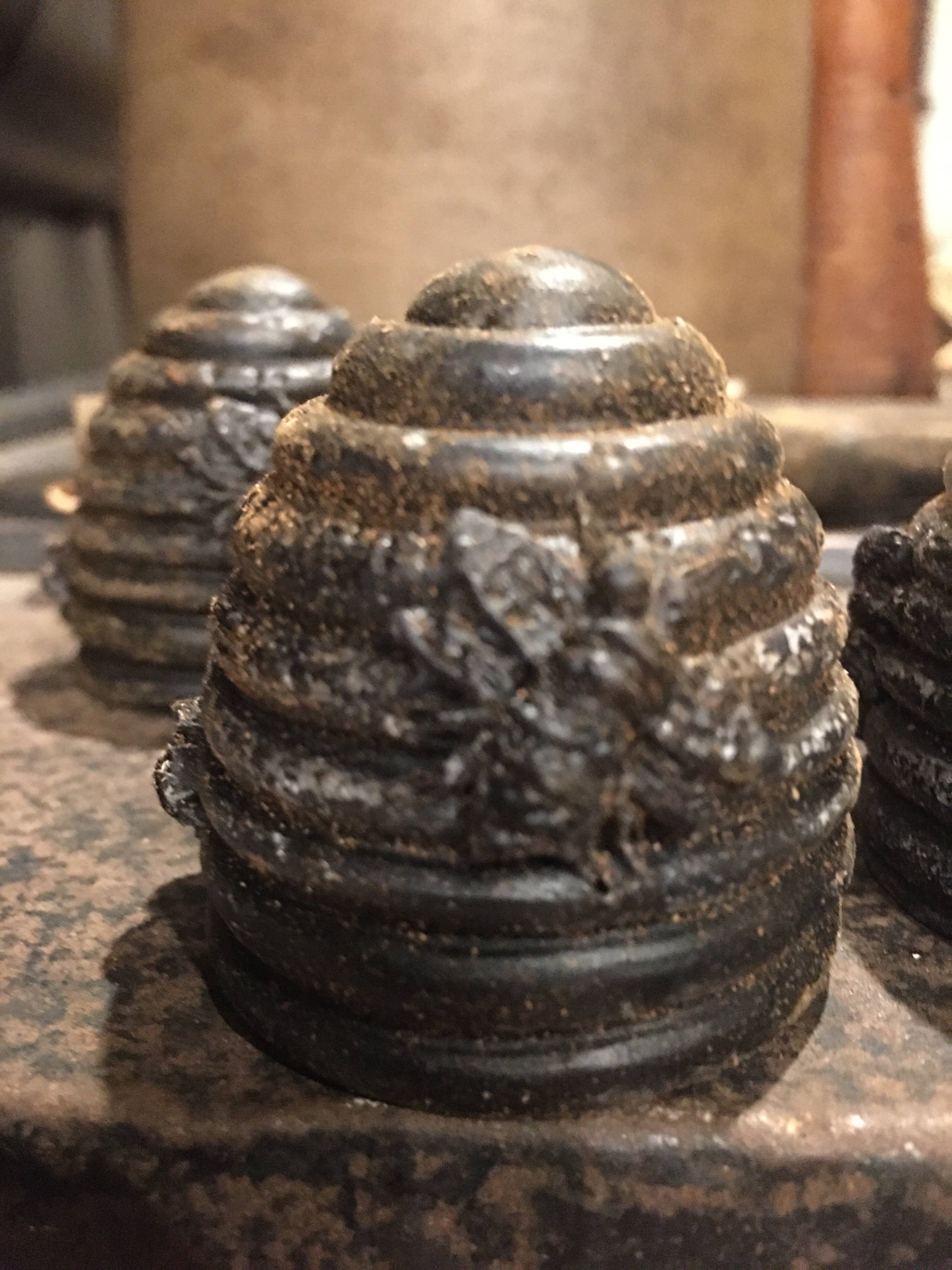 The Cranberry Cornstalk Co. - Wholesale Decorative Tabletop Object - Blackened Wax Bee skep Primitive Bee Decor1