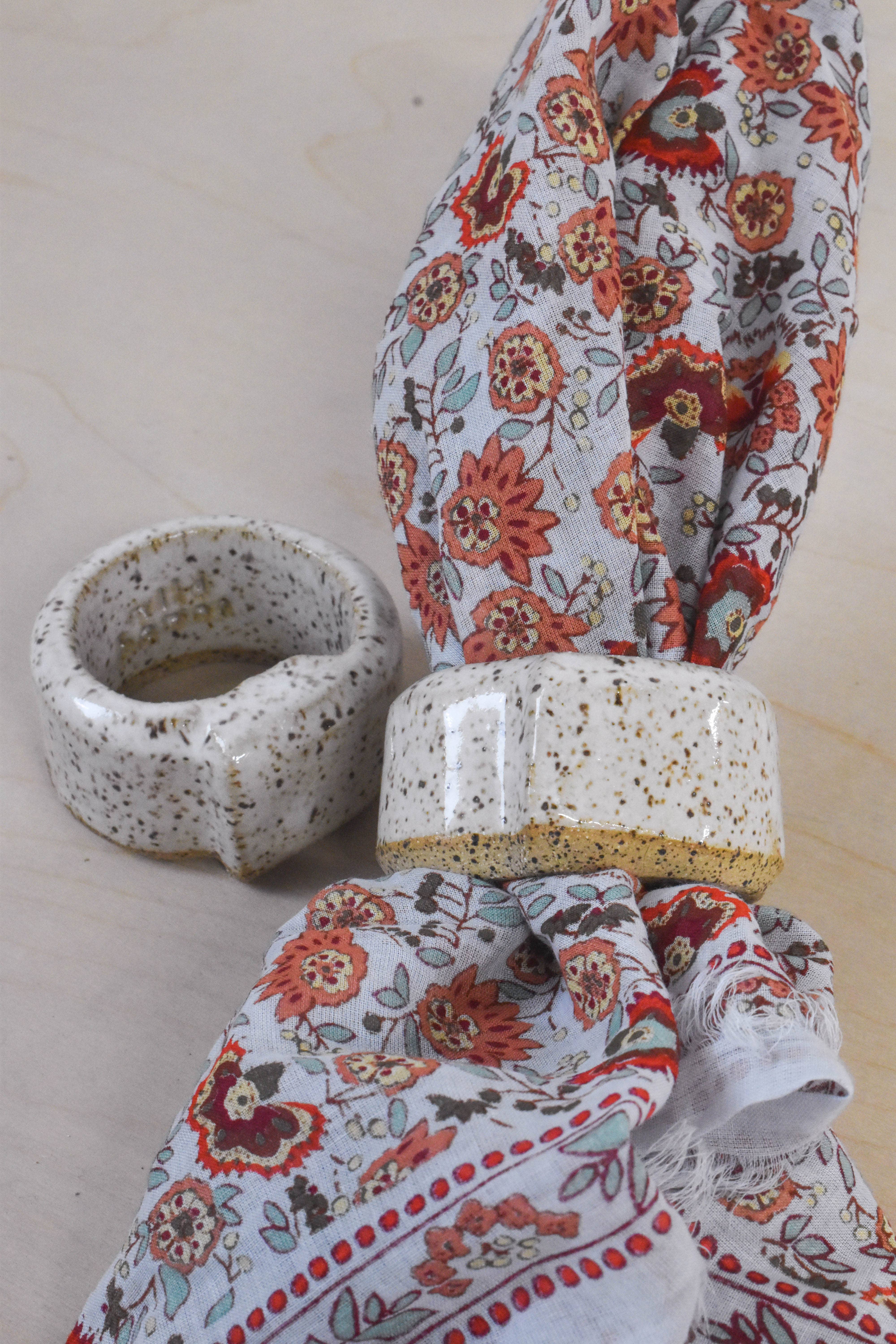 Speckled White Napkin Rings (set of 2) for wholesale on Faire1