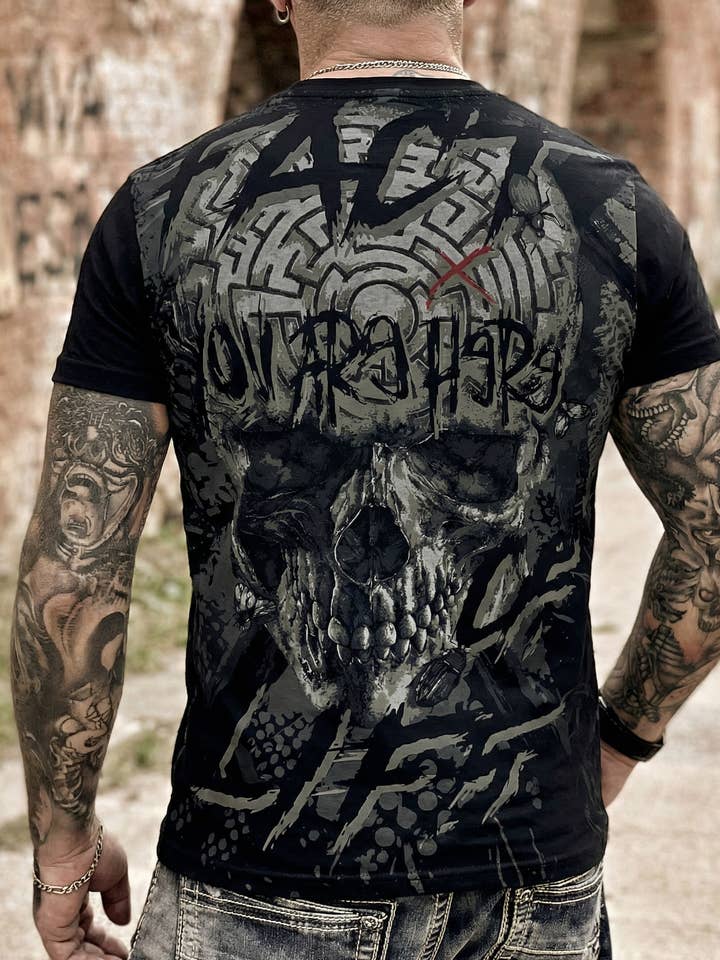 Maglietta Fact of Life "Labirinto" TS-87 nera per la vendita all'ingrosso da parte di Fact of Life