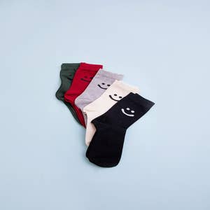 Smile Face Spring Summer Thin Short Calcetines Five Toes Men Ankle Socks -  China Wholesale Socks and Custom Socks price