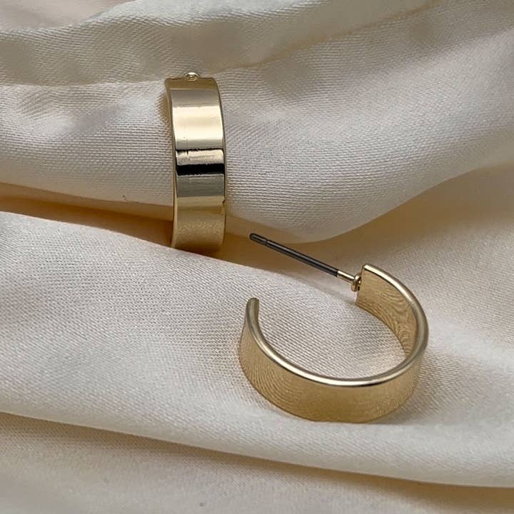 Elsie & Zoey - Wholesale Hoop Earrings - Large Flat Hoop Earrings4