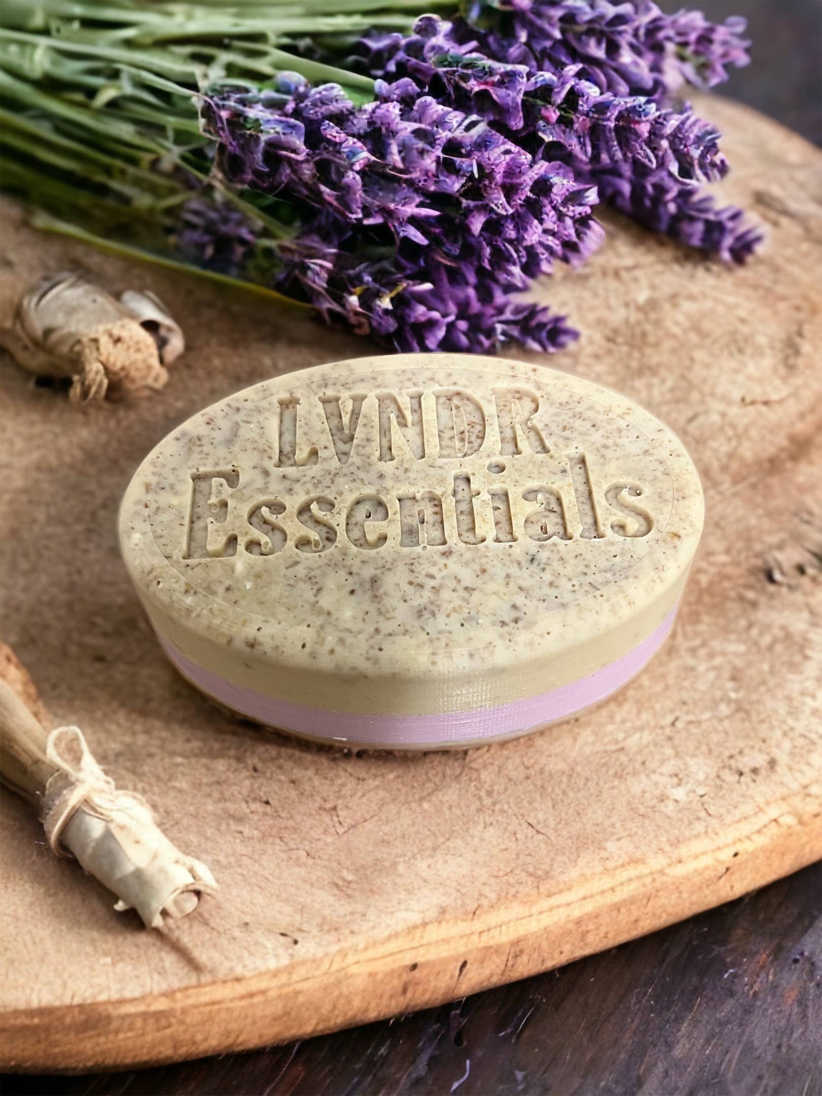 LVNDR Pure Essentials - Vente Pains de savon - Pain de savon lavande, miel et avoine pour eczéma et peau sèche1
