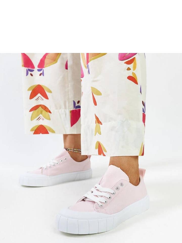 Lieber Deem Marktplatz - Wholesale Lifestyle Sneakers - Women's - Sneakers Model 207371 Solea2