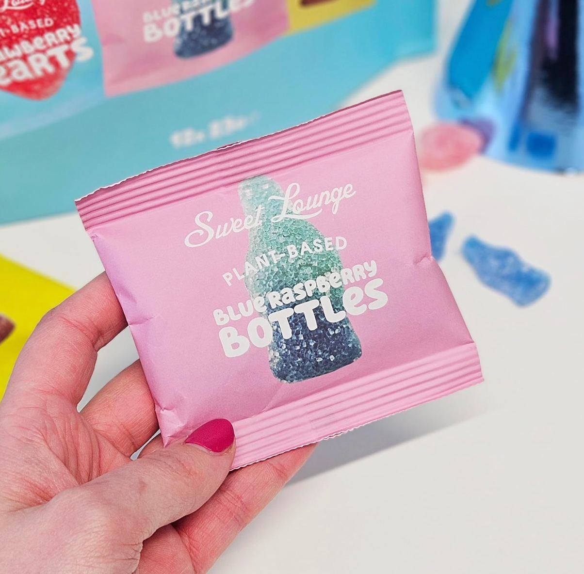 Sweet Lounge - Wholesale Gummy - Plant-Based Gummy Mix - 12x Mini Packs. Multipack Pouch2