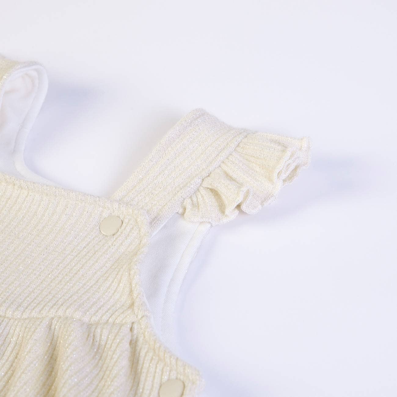 Gold 16629 - Knitted dungarees + t-shirt long sleeve - AW 25-26 for wholesale on Faire9