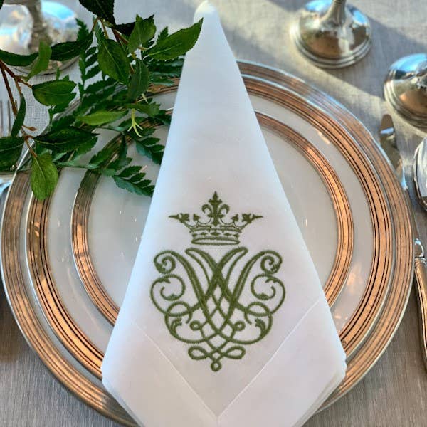 Arte Italica & Crown Linen Designs - Wholesale Dinner & Cloth Napkin - Crest Large Napkin
