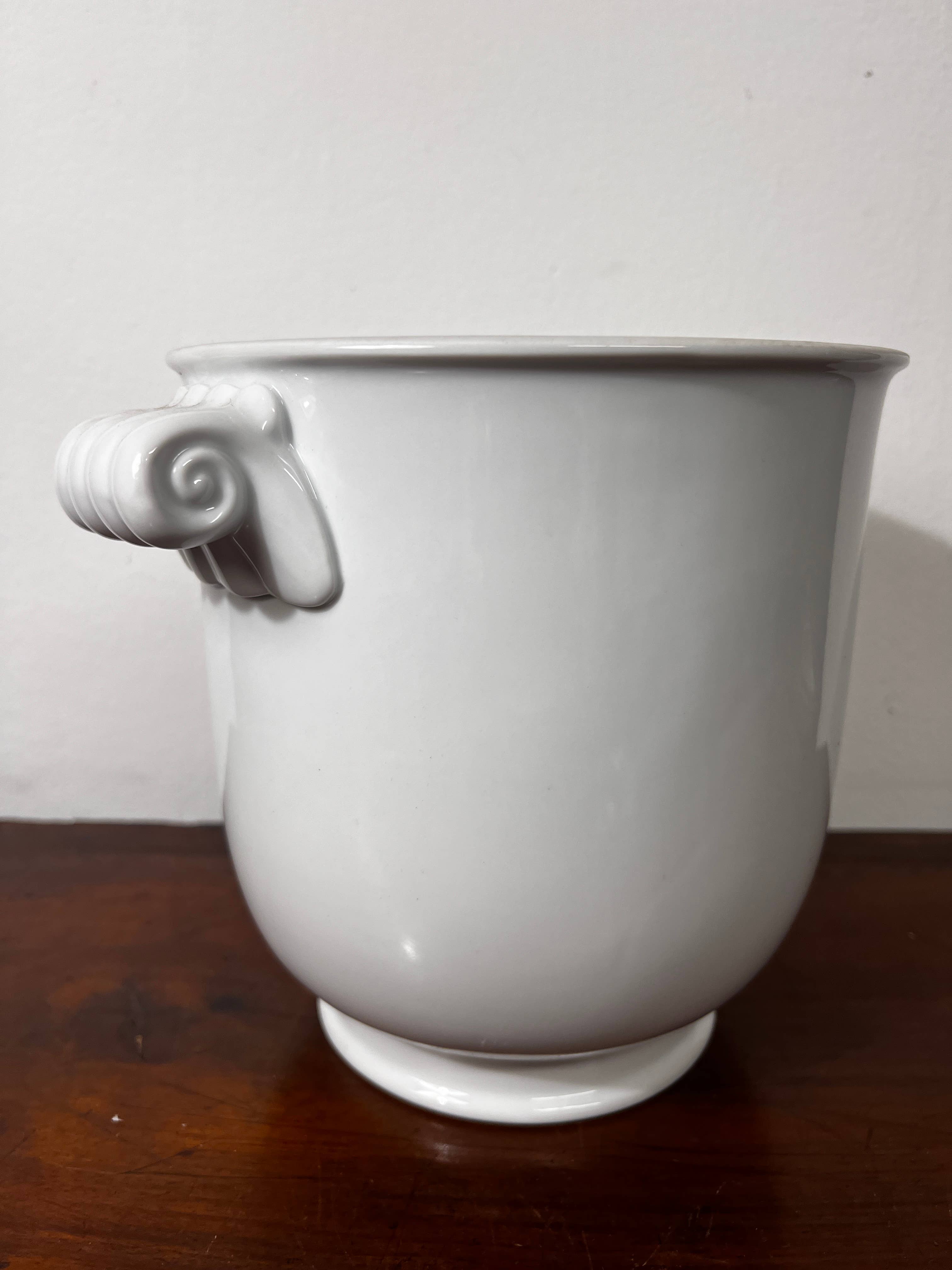 DADA Novecento - Wholesale Plantenpot - Witte keramische cachepot met handvatten2