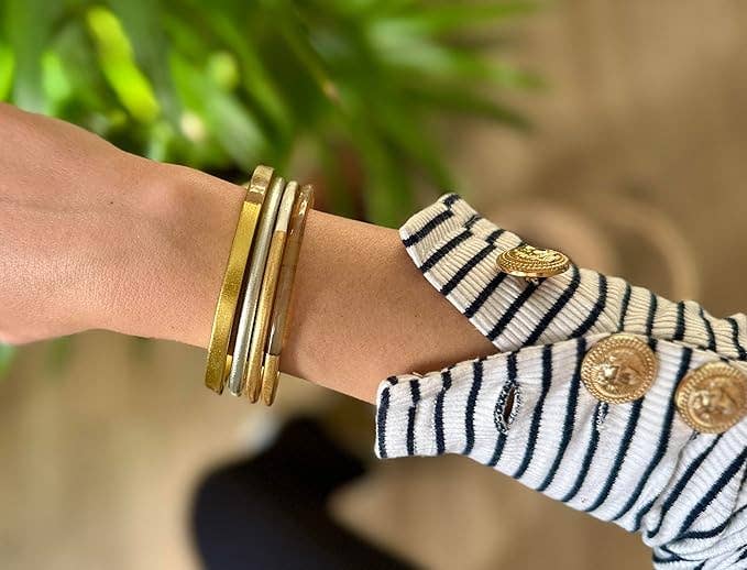 Maison Yvelise - Wholesale Bangle Bracelet - Vietnamese silver buffalo horn bangles5