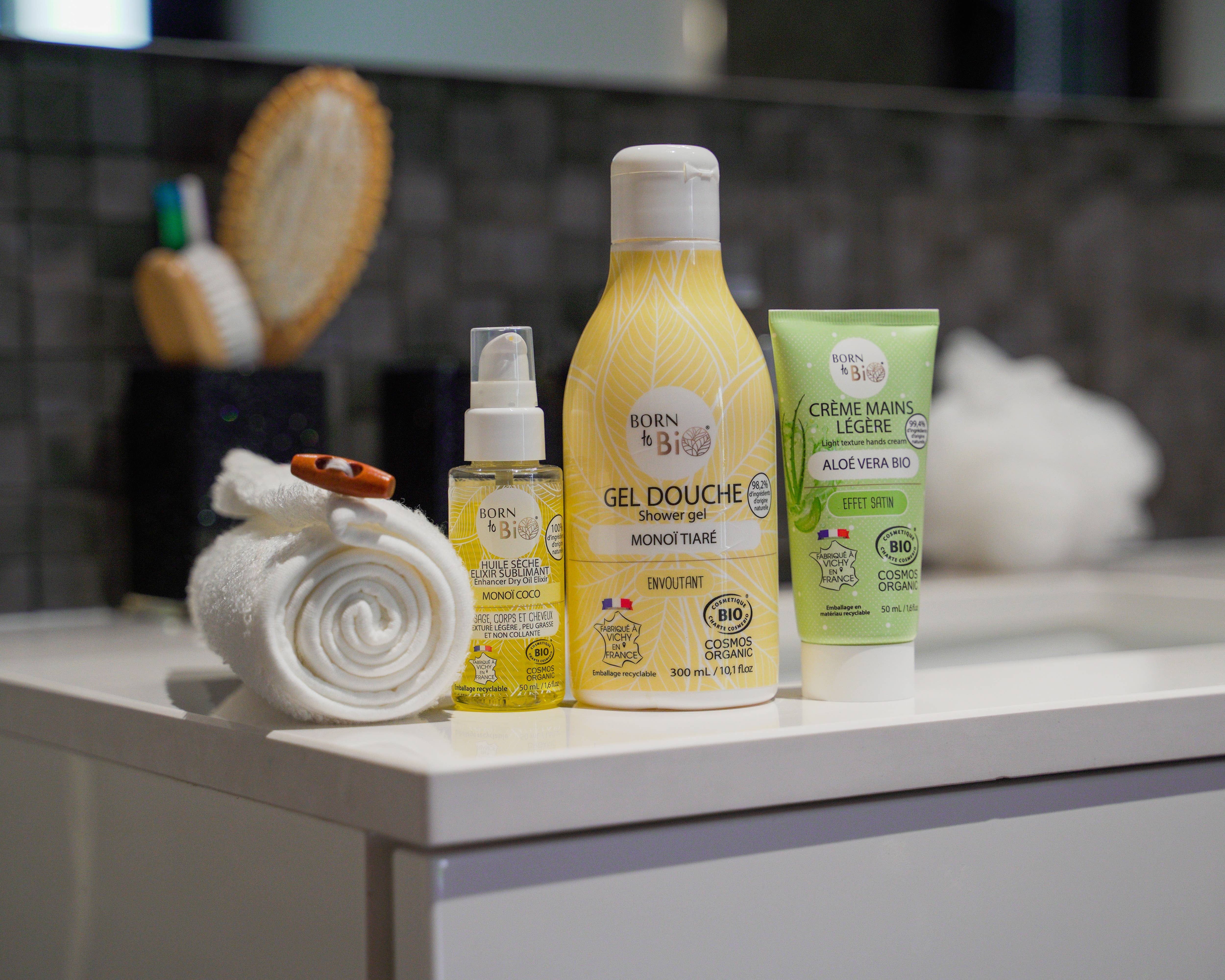 Les Laboratoires Bio Seasons - Wholesale Body Wash/Shower Gel - Monoi shower gel Tiaré Cosmos Organic - 300ml1