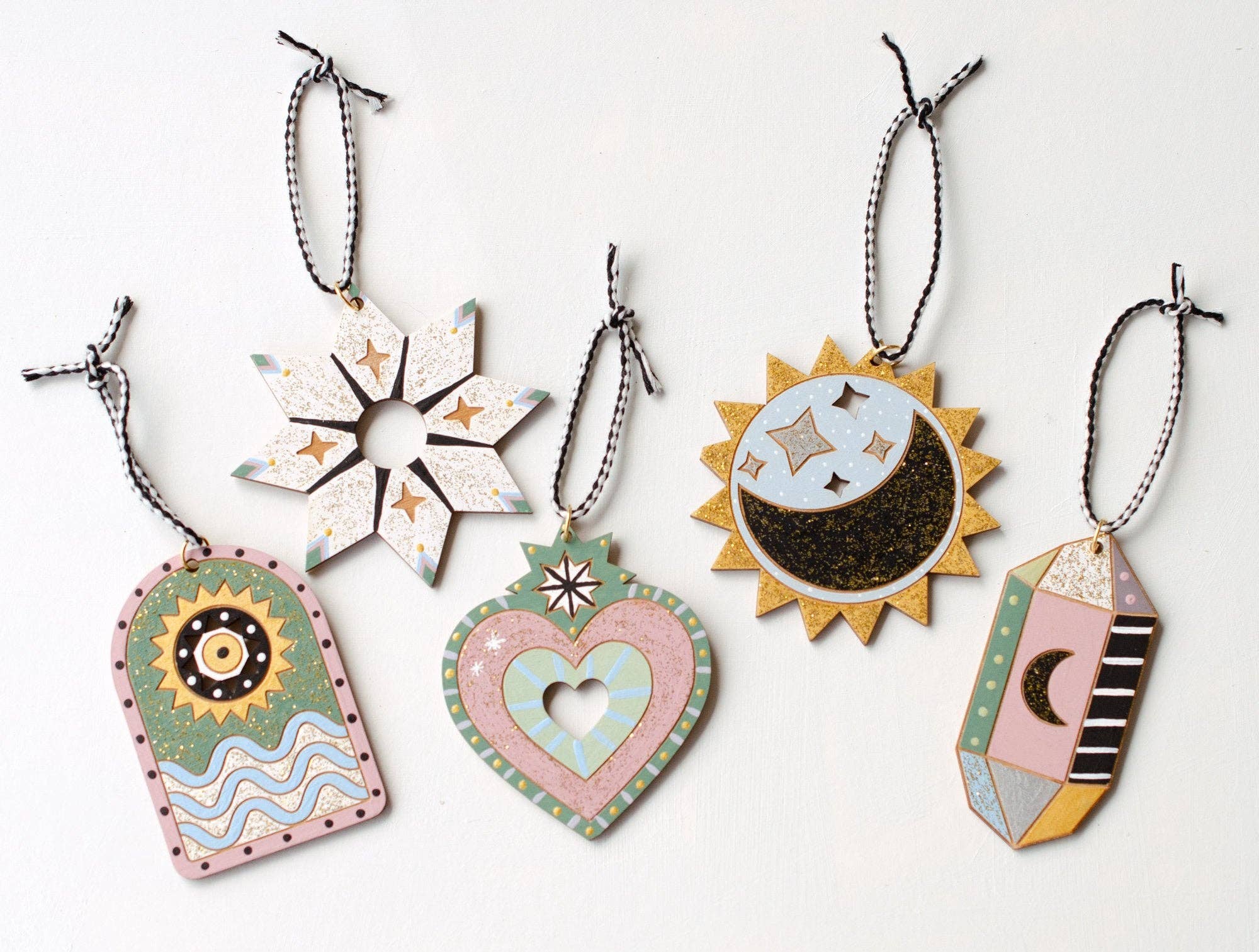 Jill Makes - Wholesale DIY craft kit - Paint Your Own Celestial Ornaments DIY Kit9