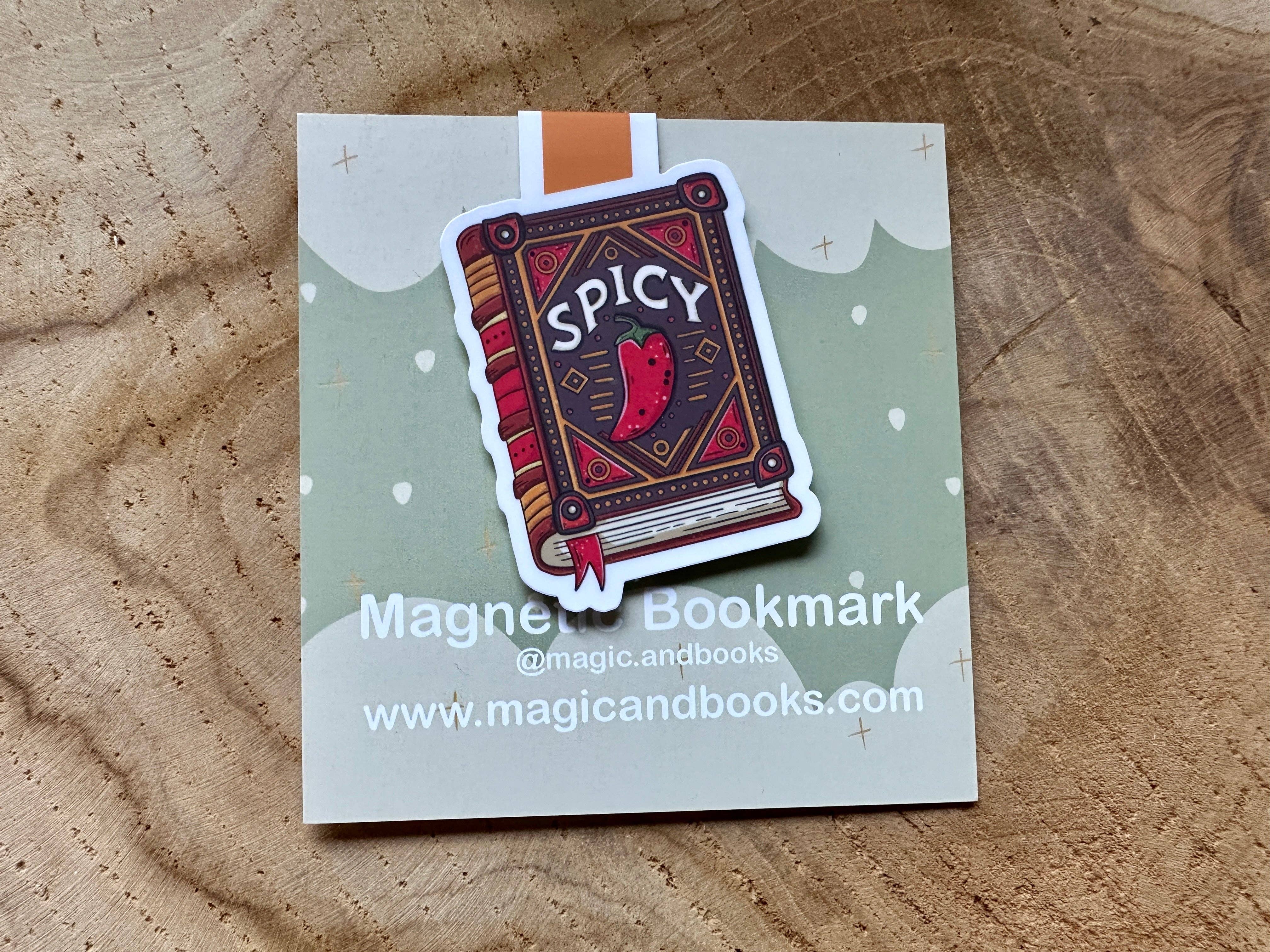 Magic&Books – wholesale Bokmärke – Magnetiskt bokmärke med kryddigt tema3