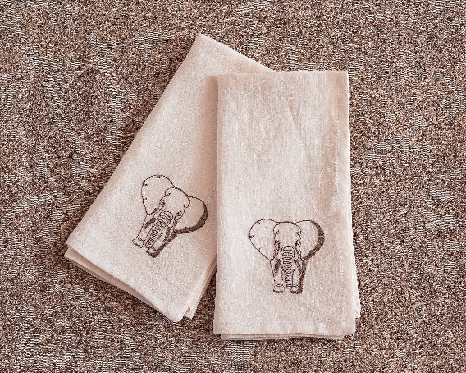 BUSATTI - Wholesale Dinner & Cloth Napkin - ITALIAN GARDEN - Set of 2 embroidered napkins2