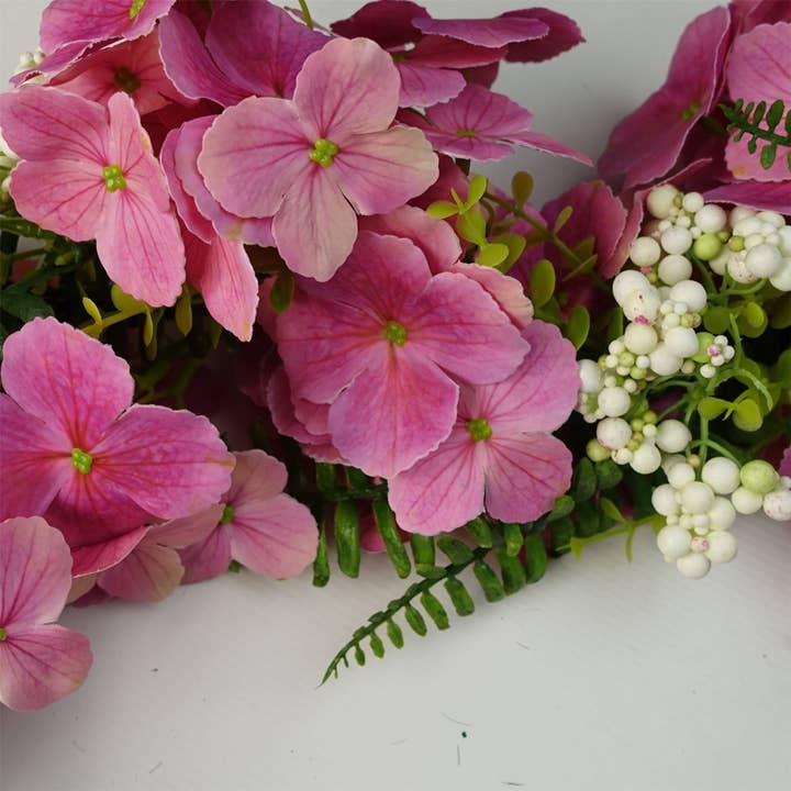 Leaf Design UK LTD - Wholesale Artificial plant - Artificial Hanging Plant Pink Blossom Garland2