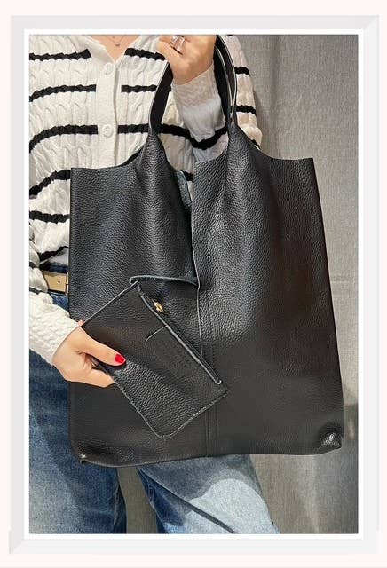 Z et Z - Wholesale Belt Bag - Women's - Grained leather or iridescent leather tote bag8