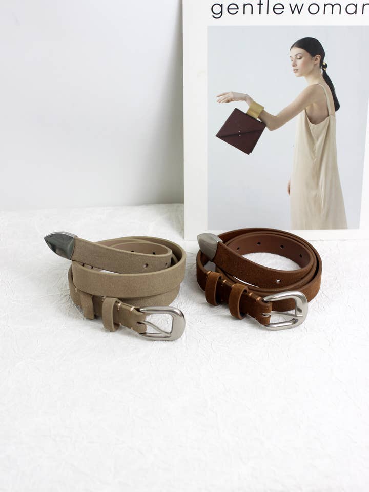 A2408DJN13544 - Ceinture en daim classique pour la vente par Esley Accessories