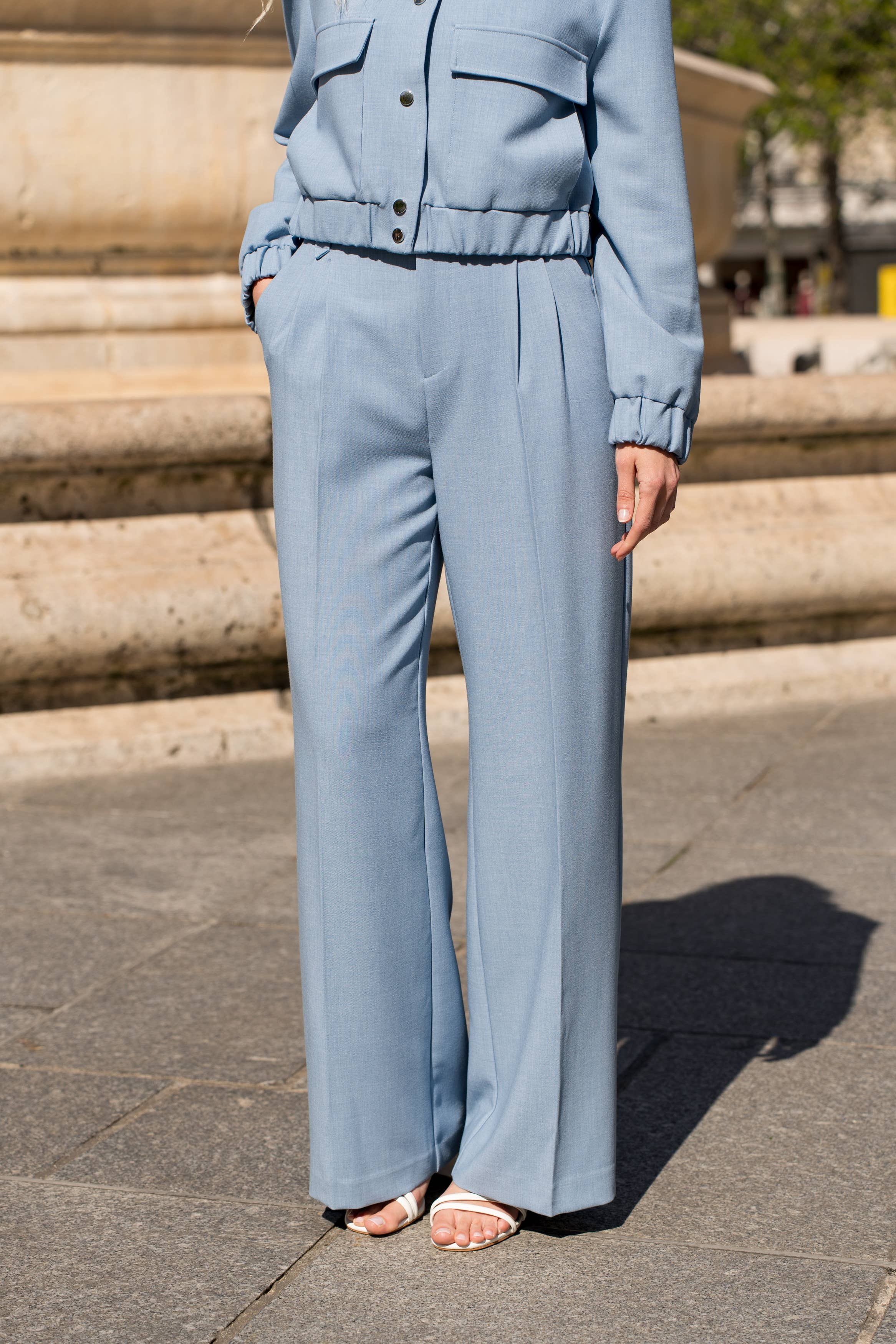 Attentif Paris - Vendita all'ingrosso Pantaloni eleganti - Donna - [Aura] Pantaloni ampi a vita alta con pinces17