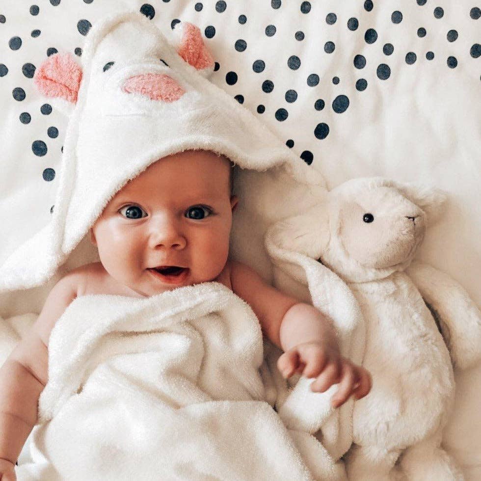 Zoe Sage – wholesale Hooded towel – Child & baby – Hooded Bamboo Baby Bath Towel & Mitt - Vega The Sheep1