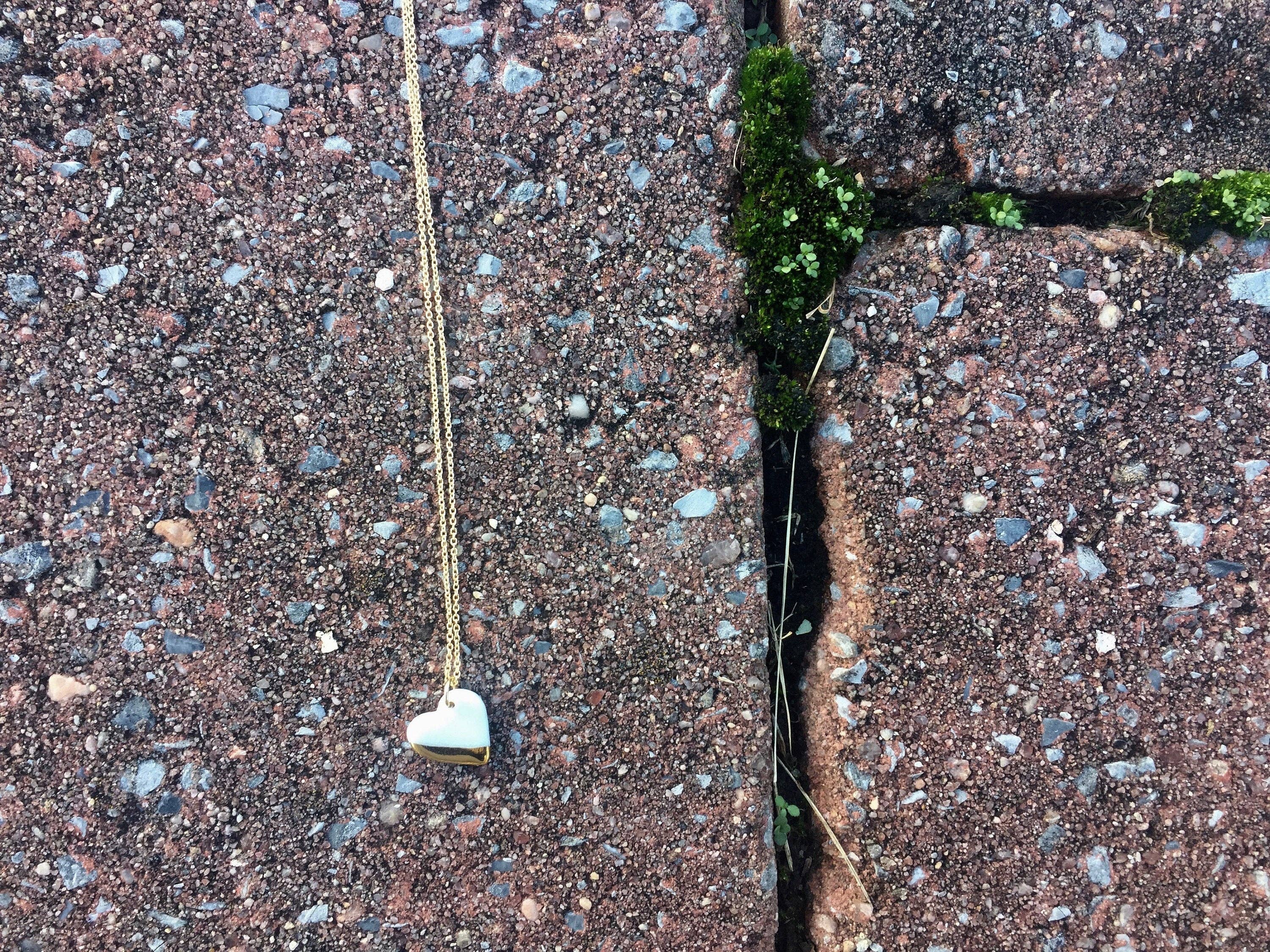 Sojourn Studio - Wholesale Pendant/Charm Necklace - Meredith Deanne Heart1