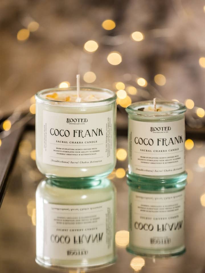 Bougie Coco Frank Chakra pour la vente par Rooted Apothecary