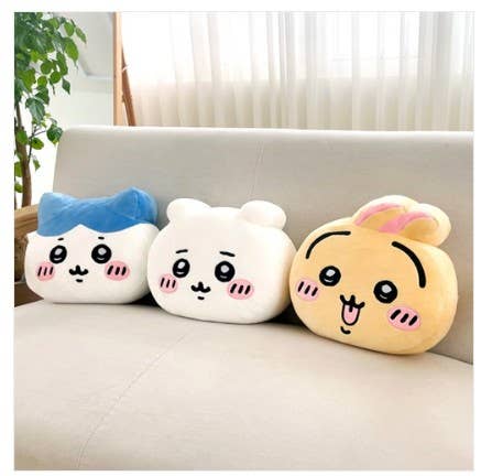 K-Wonderland - Wholesale Decoratieve autospiegelhanger - Unisex - Chiikawa pluche nekkussen - decoratie-, kantoor-, autokussen15