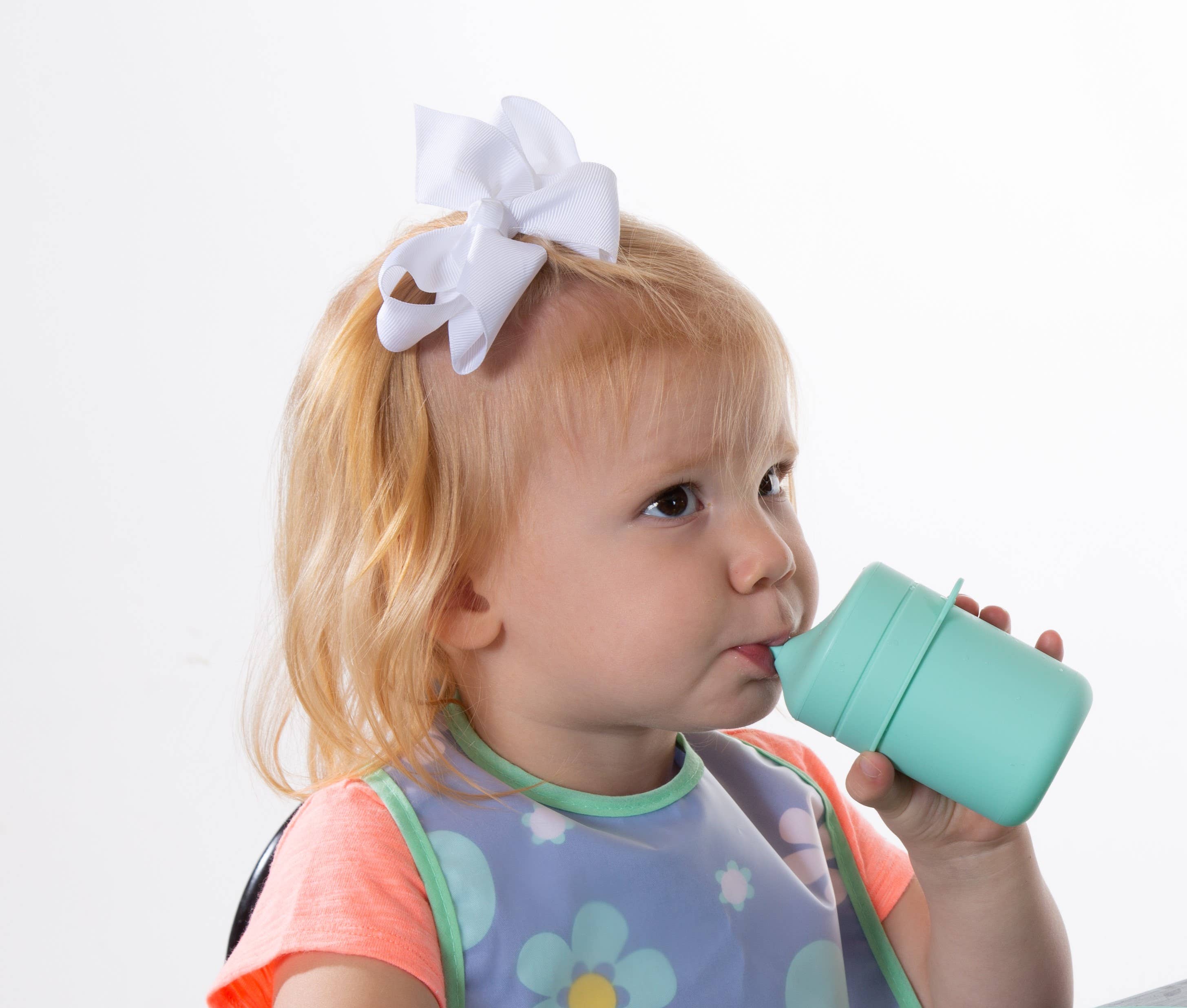 London Bridge & Maison Chic - Wholesale Drinking Glass/Cup - Kids & Baby - Silicone Drink Cup with Straw Assortment10