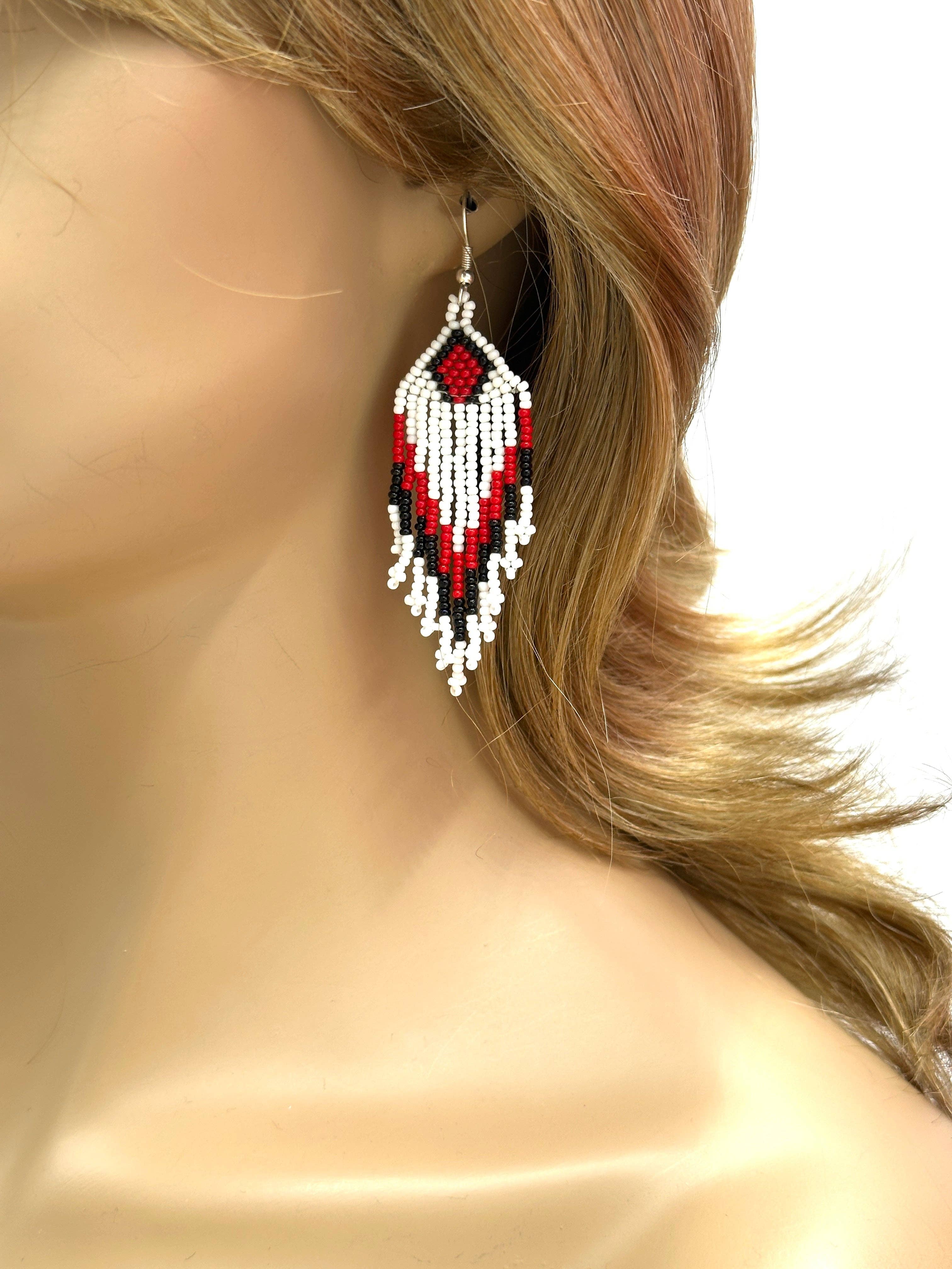 BEADS CORNER - Wholesale Jewelry Set - Handmade Beaded Necklace and Earring Set – Red, White & Black Tribal Pattern1