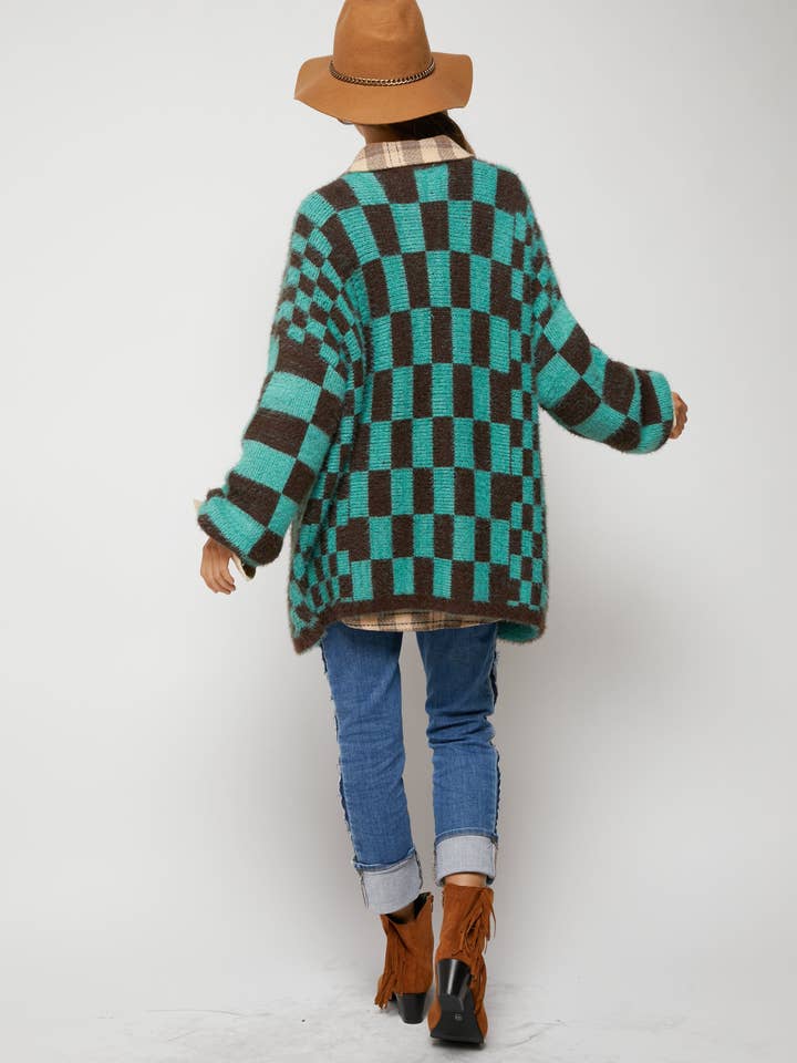 Davi & Dani - Wholesale Cardigan - Women's - PLUS CHECKERED PRINTED FUZY FLEECE SOFT WARM KNIT SWEATER CA