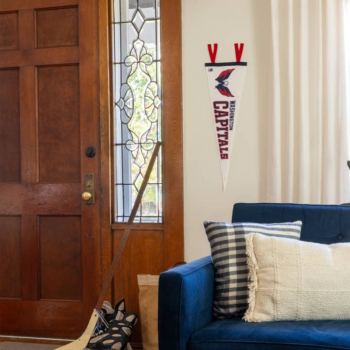 Oxford Pennant - Wholesale Flag - Washington Capitals Pennant • NHL x Oxford Pennant