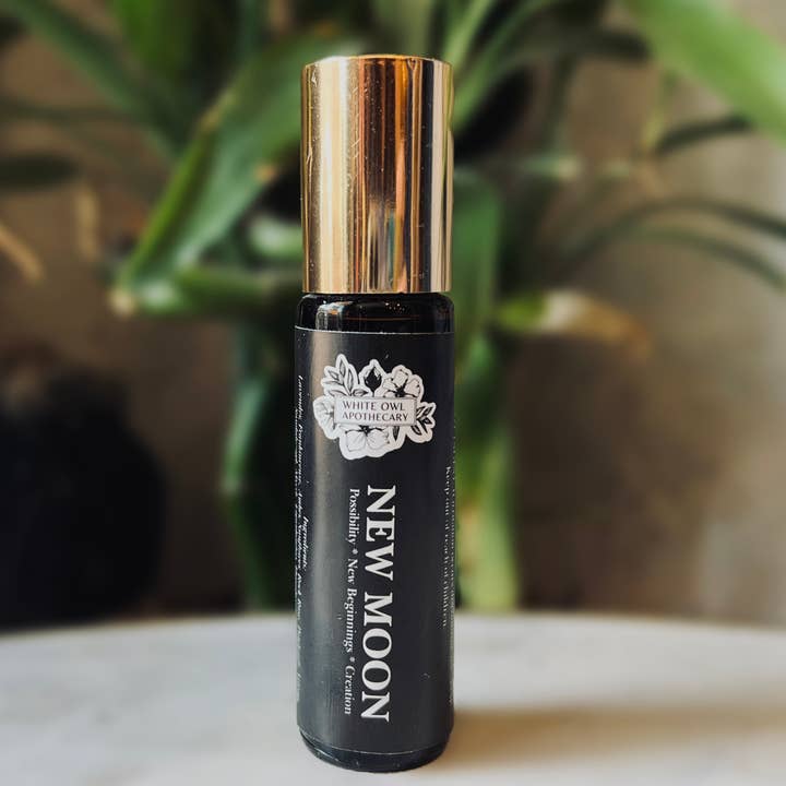 Casa Roll On - Luna nuova per la vendita all'ingrosso da parte di White Owl Apothecary