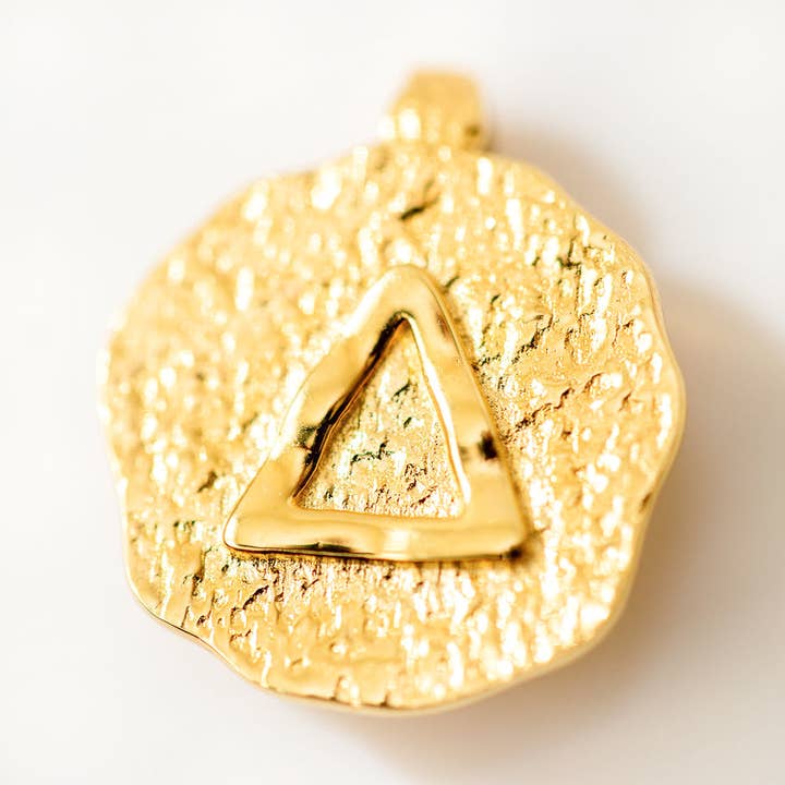 Delta Charm for wholesale by Elia Fulmen