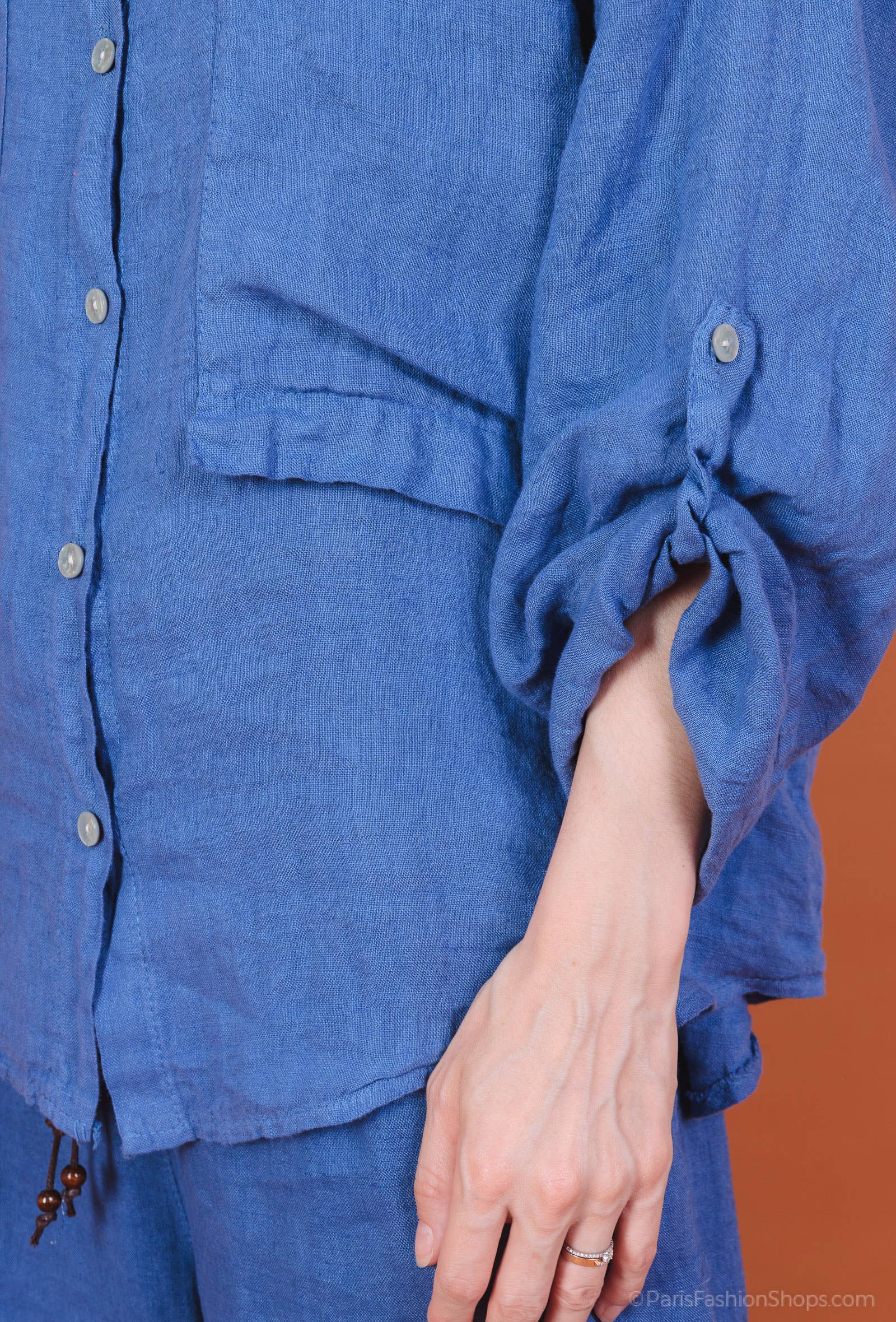 Shyloh - Wholesale Shirt - Women's - Linen shirt with 2 large pockets 158129