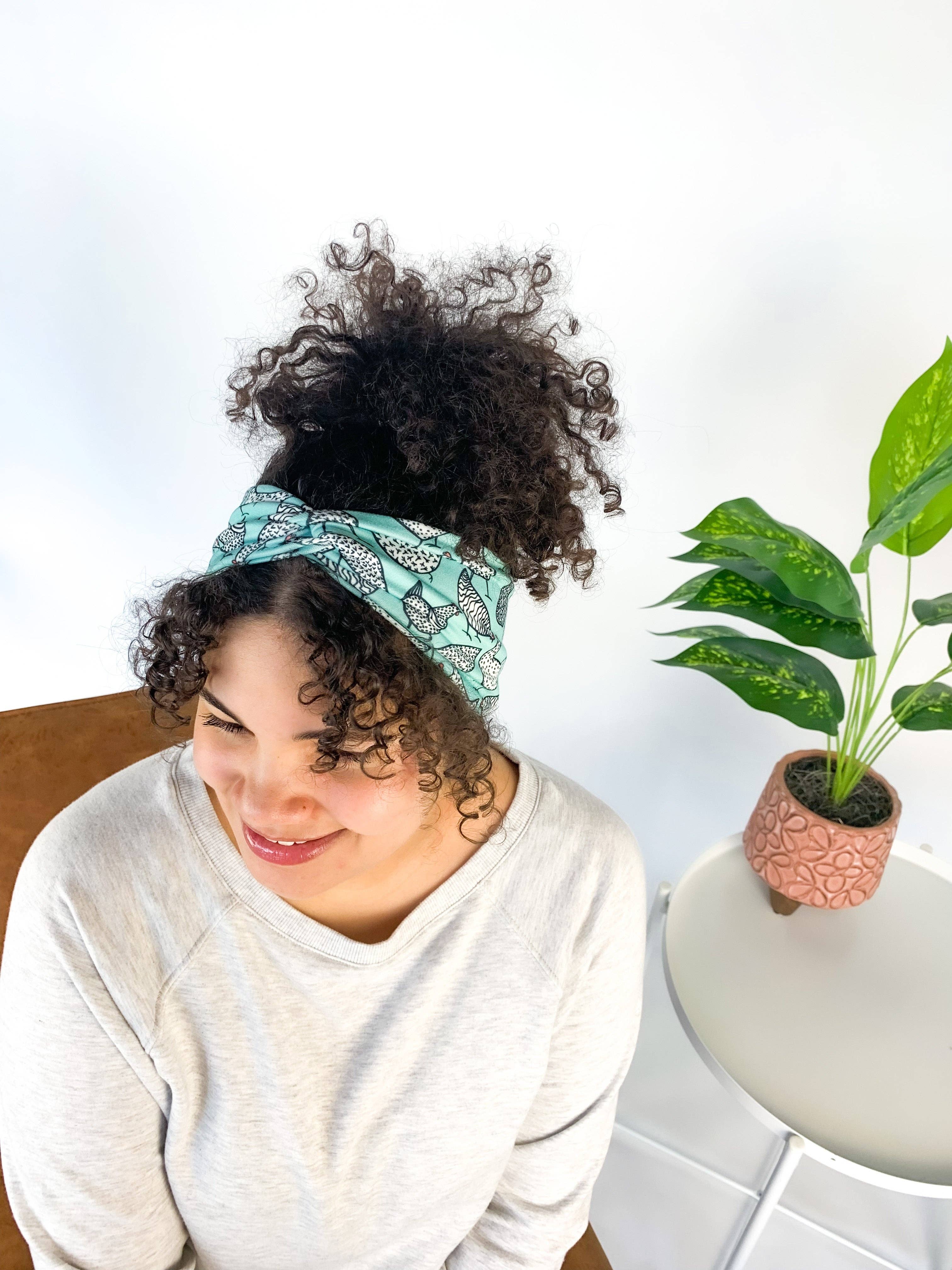 Lilac Market Headbands - Wholesale Fashion Headband - Women's - Hennifer Women's Ultra Stretchy 3-in-1 Fashion Headband2