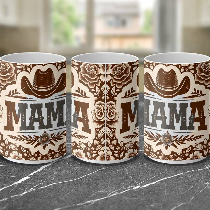 Western-mamma mugg med blommig cowboyhatt, rustik countrystil – present till mors dag för wholesale av FreakyTeeFactory