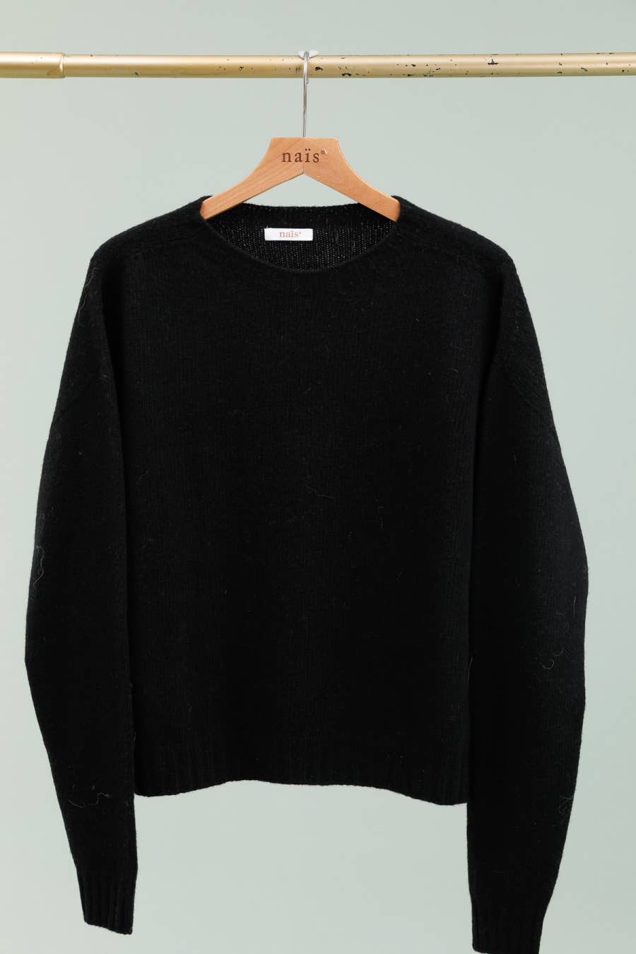 NAÏS PARIS - Wholesale Knit Sweater - Women's - Crew neck sweater with long sleeves, 100% superfine merino wool8