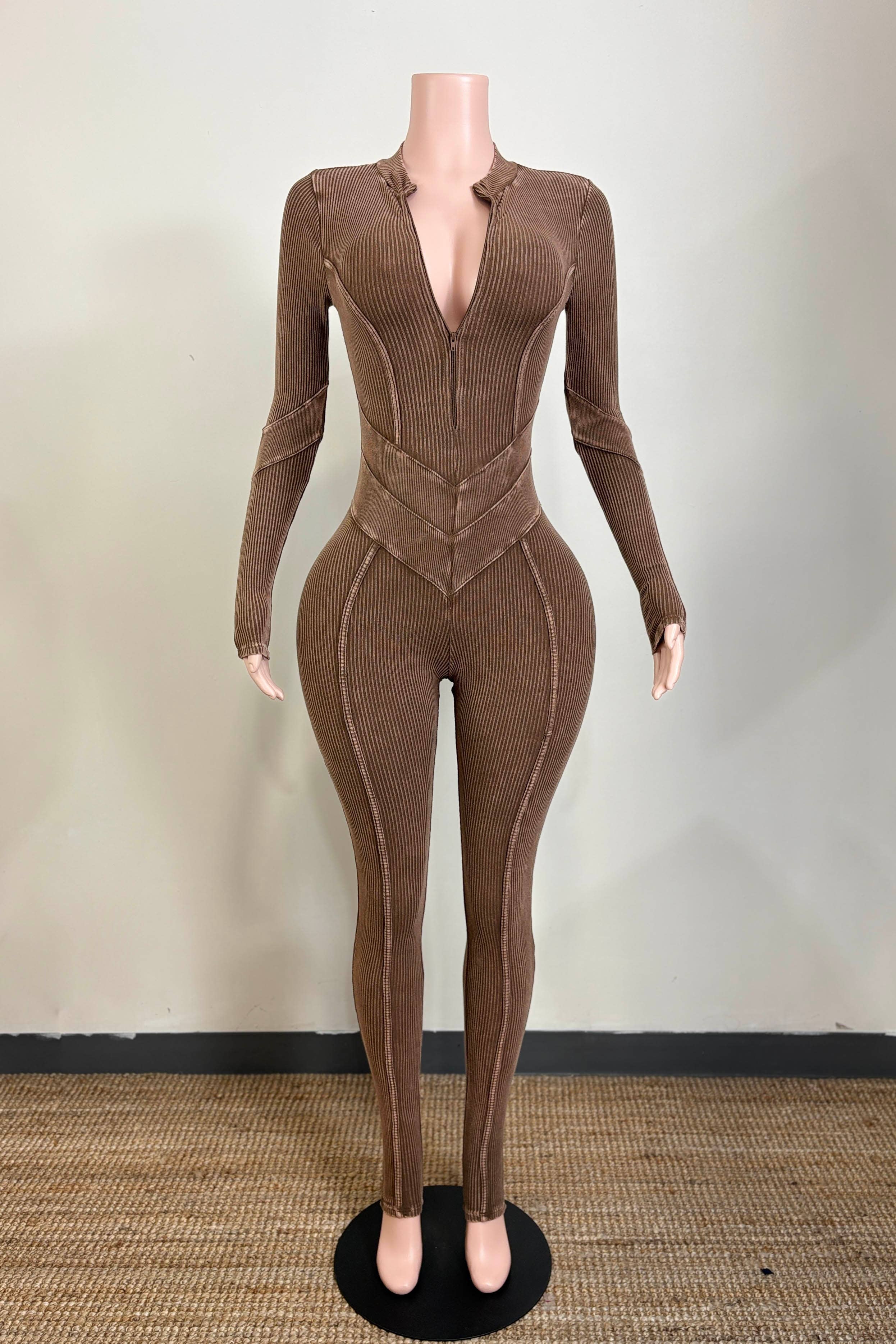 Dalia Studio - Vente Combinaison – femme - COMBINAISON DOS OUVERT À CHEVRON LAVAGE MINÉRAL0