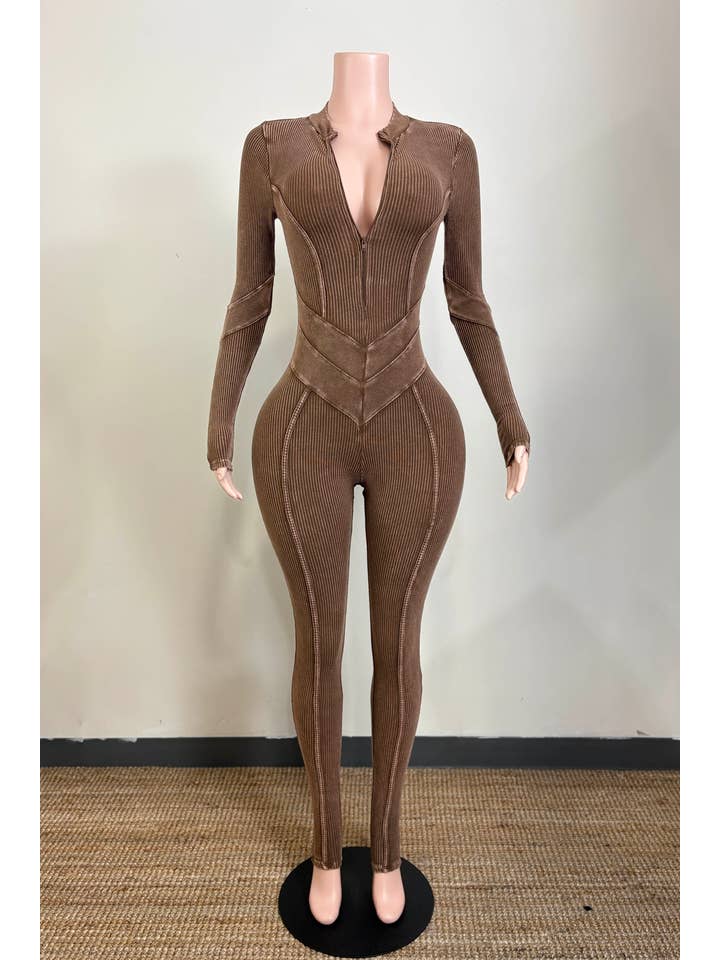 Dalia Studio - Vente Combinaison – femme - COMBINAISON DOS OUVERT À CHEVRON LAVAGE MINÉRAL