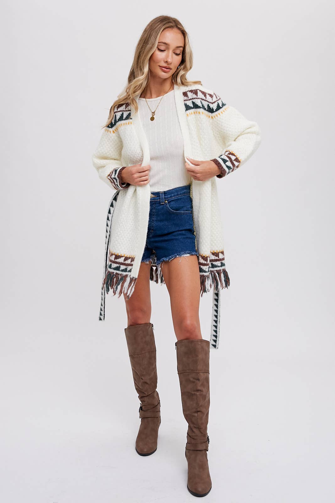 Bluivy – wholesale Cardigan – Women’s – AZTEC PATTERN BELTED CARDIGAN21