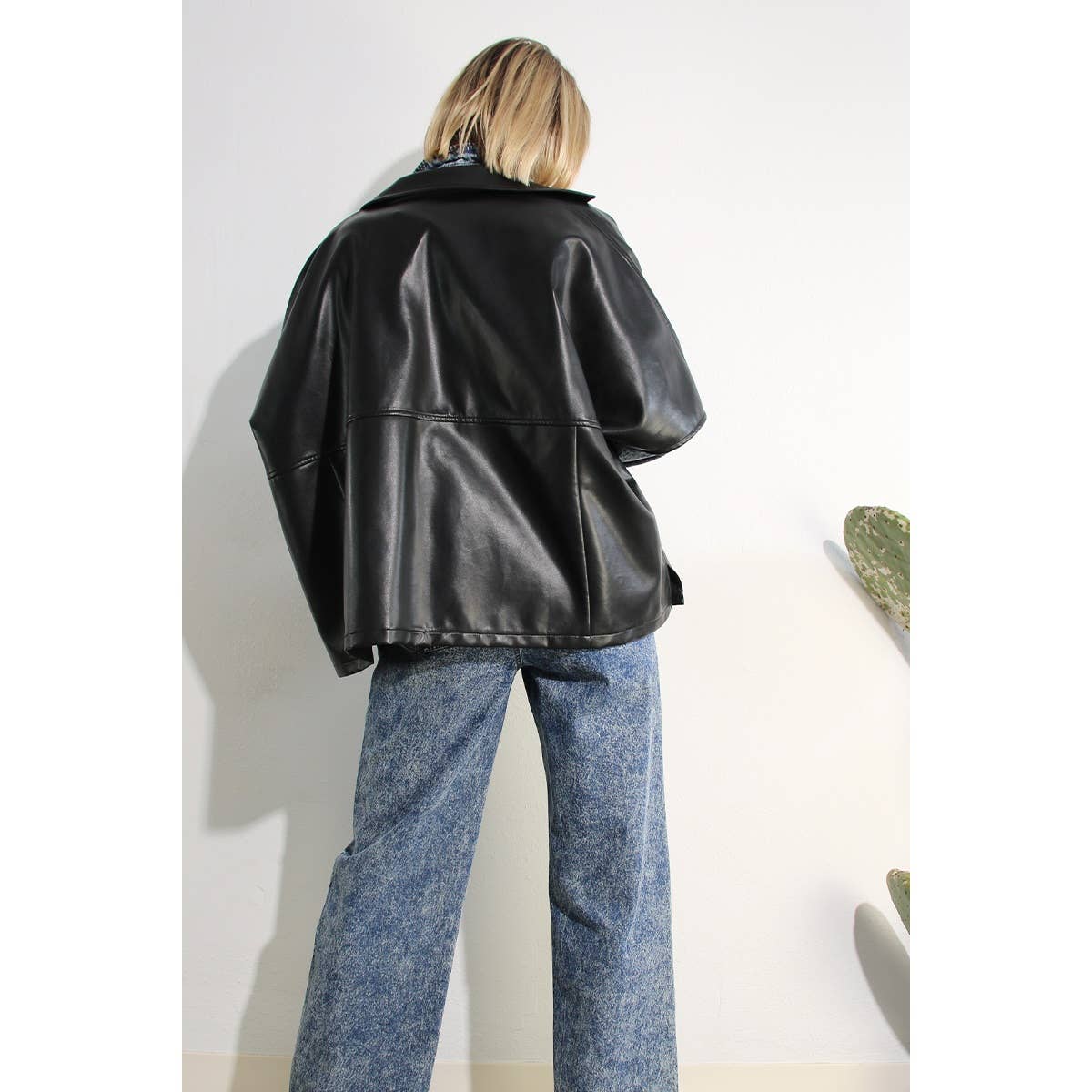 WASHED DENIM SHIRTS JACKEET AND PANTS SET for wholesale on Faire8