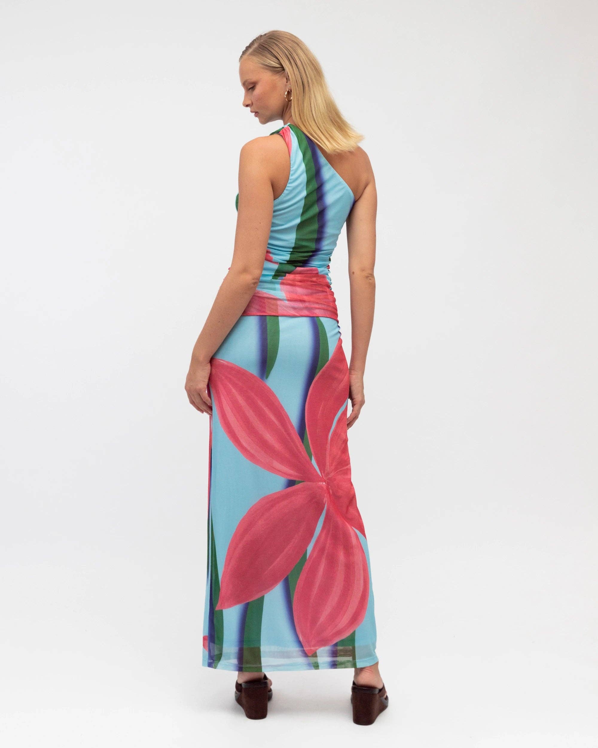 EXCLUSIVE PRINT PETAL REVERIE SET for wholesale on Faire3