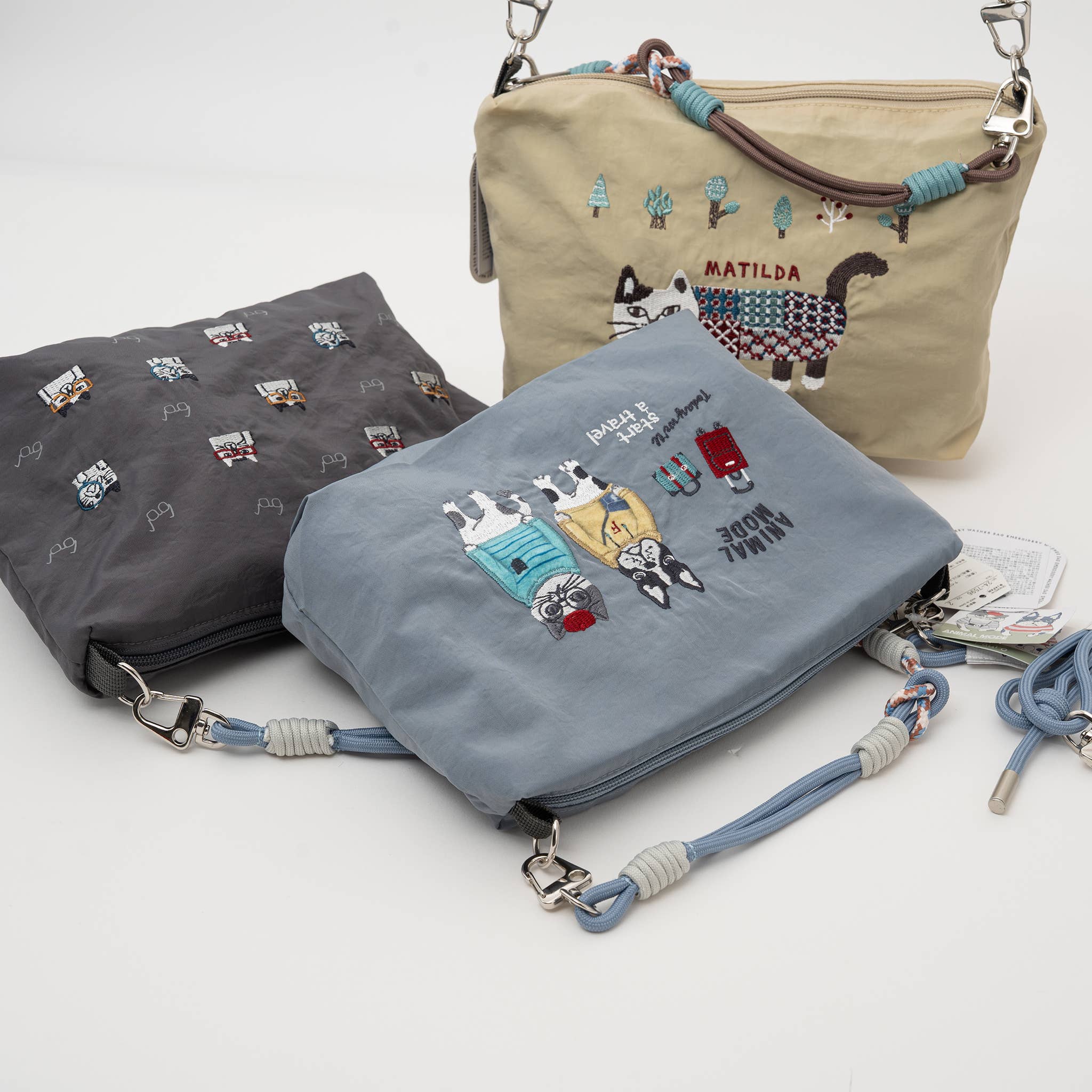 U PLUS INC - Wholesale Crossbody Bag - Unisex - Kusuguru Japan Embroidered Cat Multi-Use Crossbody Bag11