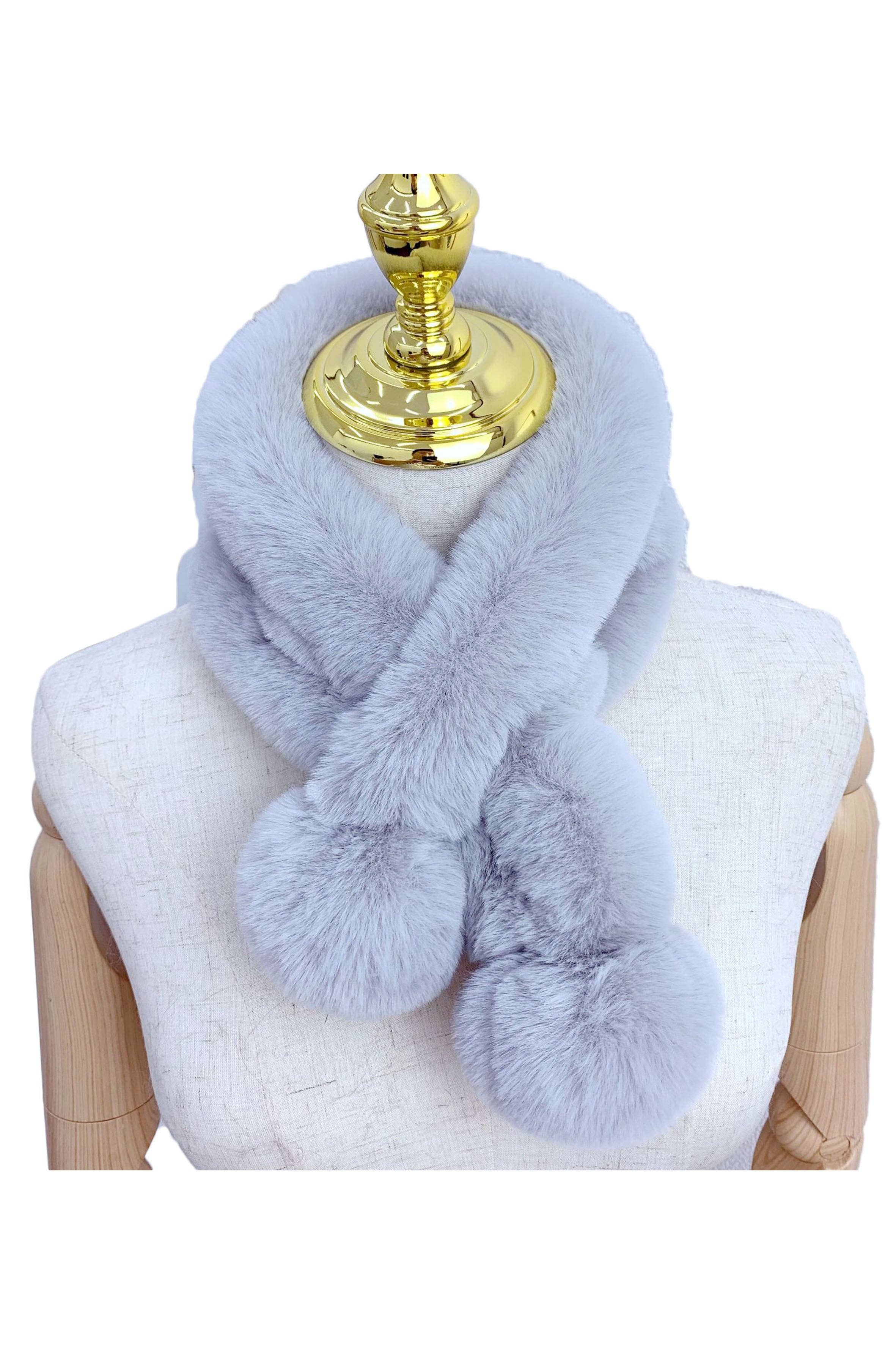 Ole - Vendita all'ingrosso Sciarpa - Donna - Sciarpe Incrociate di Pelliccia di Palle di Pelo S02315