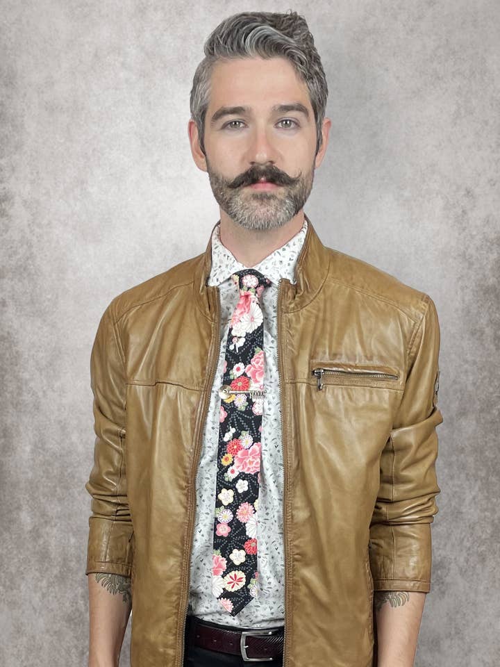 Kiku & Sakura Necktie for wholesale by Olaf Olsson