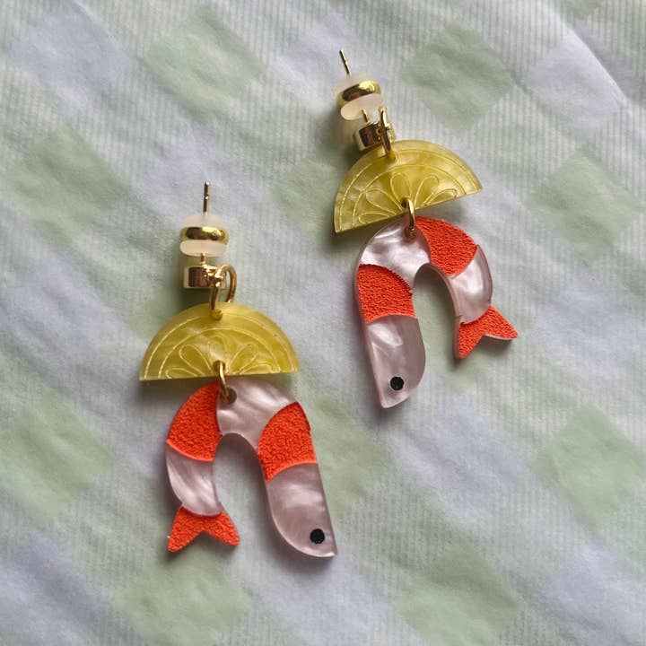 Studio Nena - Wholesale Dangle Earrings - Shrimp Cocktail Acrylic Lightweight EarringsÂ