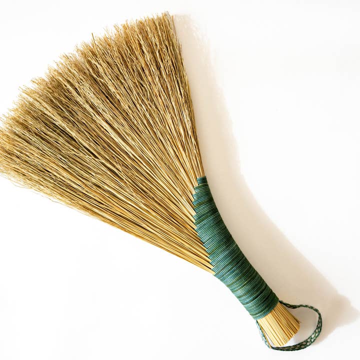 Sunhouse Craft – Großhandel Besen – Truthahnflügel-Handfeger Großhandel4