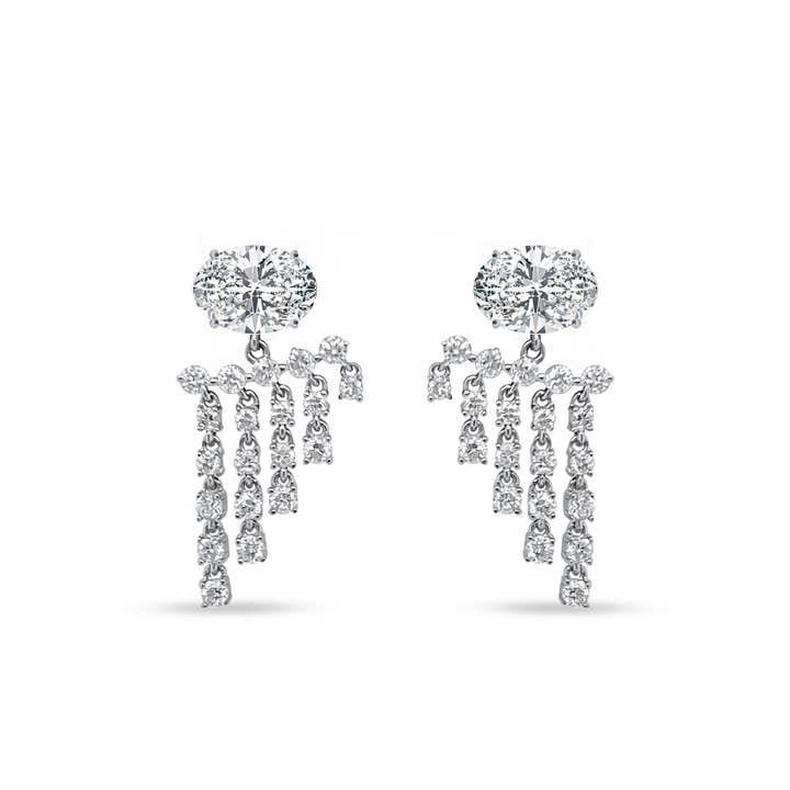 Meira T – wholesale Hängande örhängen – Fransade Diamantörhängen | Ovalslipad 1,5ct LAB Diamant
