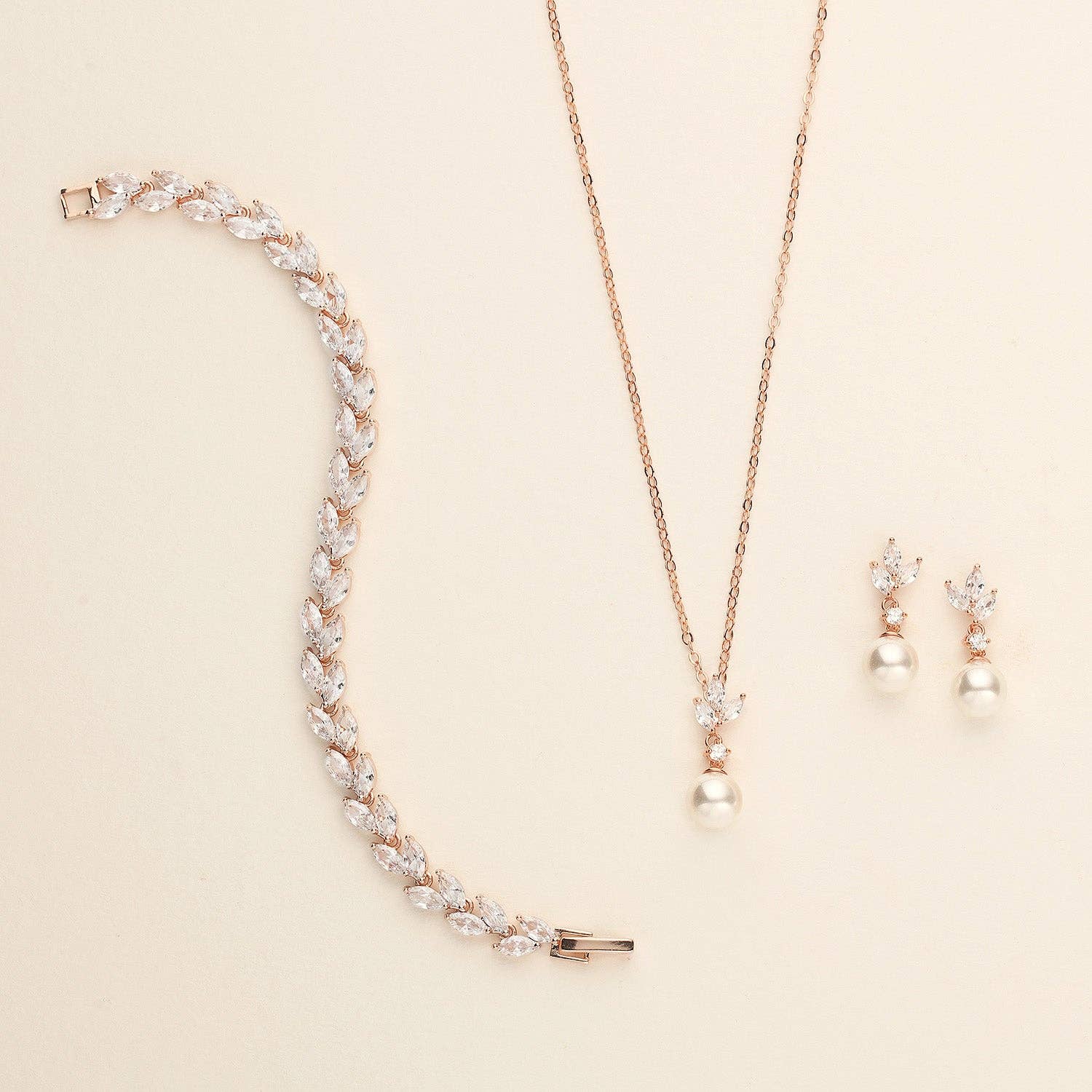 allureweddingjewelry – Großhandel Schmucksets – Eve Pearl CZ Schmuckset7