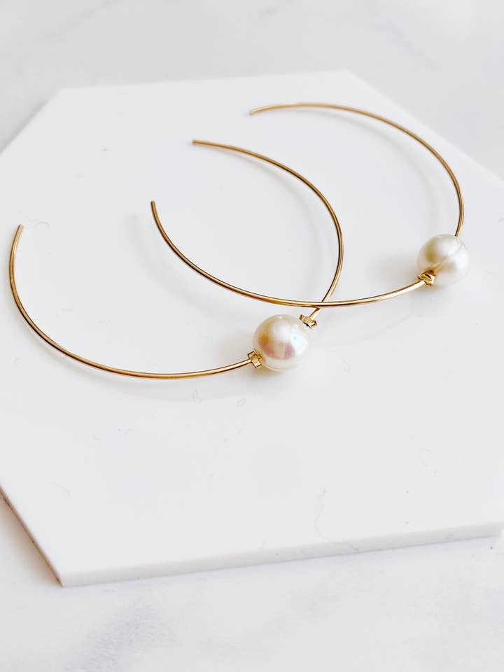 Flytande pärlring för wholesale av Bonnie Boardman Jewelry