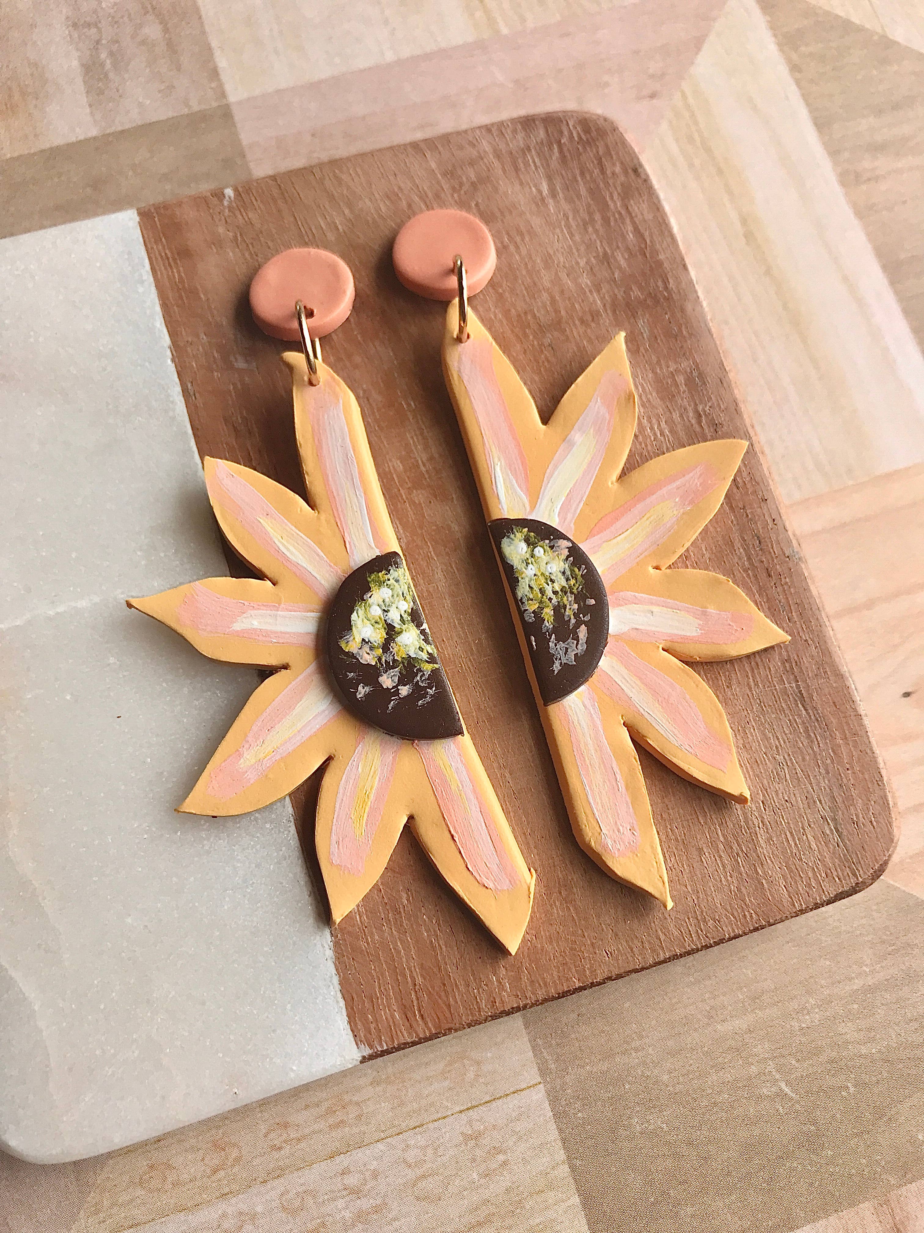 Sun Sprinkles – wholesale Dangle earrings – Sunflower Painted Earrings1